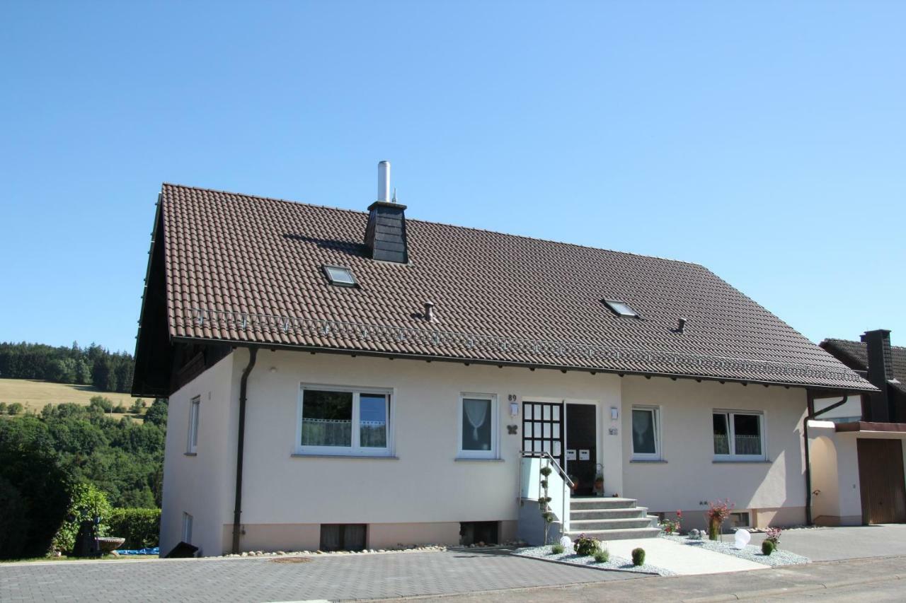 Ferienwohnung Abersfelder Mit Balkon Wildflecken Luaran gambar