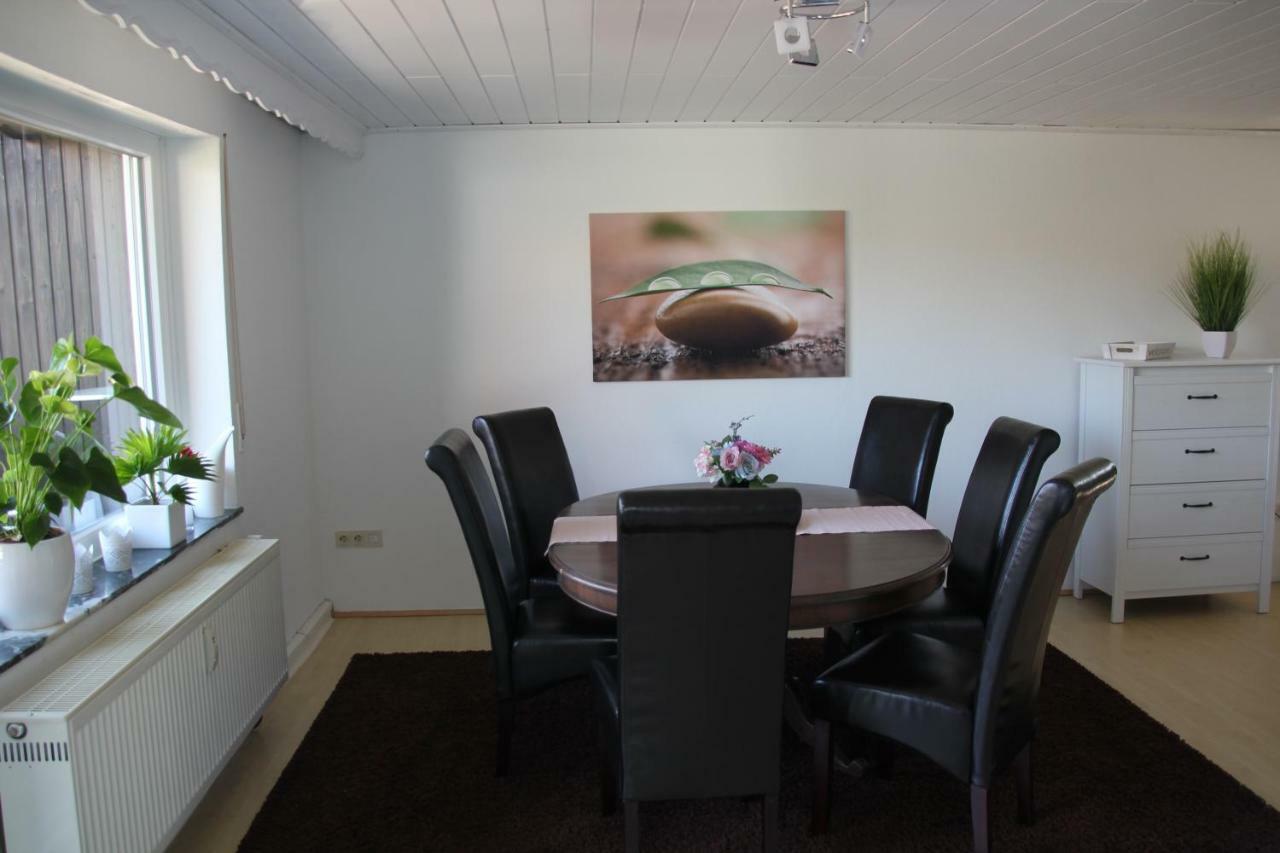 Ferienwohnung Abersfelder Mit Balkon Wildflecken Luaran gambar
