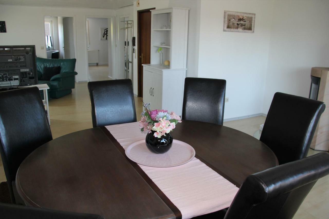Ferienwohnung Abersfelder Mit Balkon Wildflecken Luaran gambar