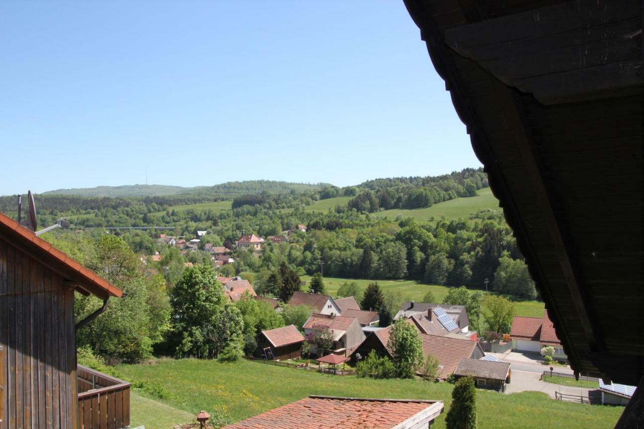 Ferienwohnung Abersfelder Mit Balkon Wildflecken Luaran gambar